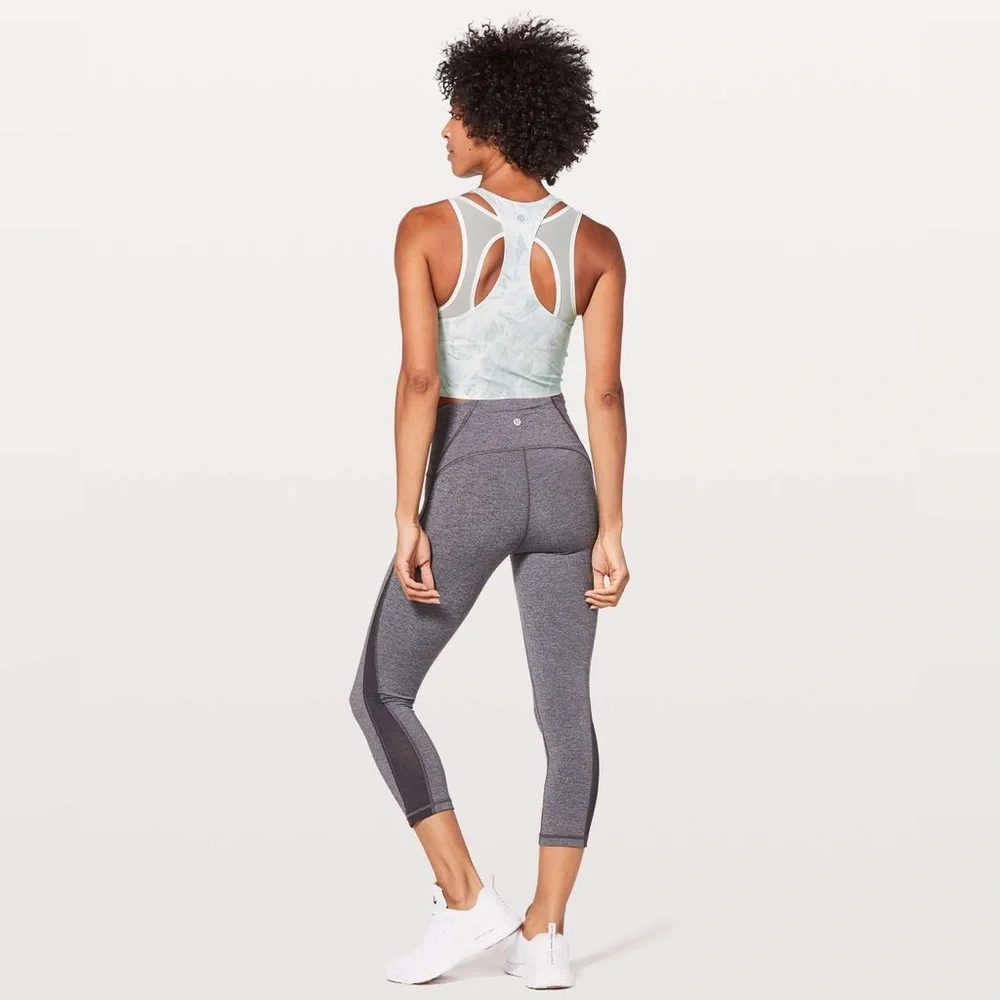 Lululemon Break Free Tank Nulux in Jasmine White Multi size 8 - Picture 3 of 11